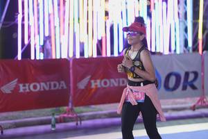 BIB: 258
                            <button type="button" onclick="openModal(23207698)" class="btn btn-primary btn-sm float-right btn-popup" data-toggle="modal" data-target=".modal-high-quality">
                        <i class="fas fa-shopping-cart"></i> Add to Cart
                    </button>
                                            <button type="button" onclick="isThisMe(23207698, true)" class="btn btn-success btn-sm float-right btn-popup btn-isme hidden" data-toggle="tooltip" data-placement="bottom" title="นี่คือรูปของคุณใช่ไหม คลิกที่นี่เพื่อเอาเข้าอัลบั้ม">
                        <i class="fas fa-plus"></i> Add to album
                    </button>
                    <button type="button" onclick="isThisMe(23207698, false)" class="btn btn-warning btn-sm float-right btn-popup btn-isnotme hidden">
                        <i class="fas fa-ban"></i> Remove from album
                    </button>